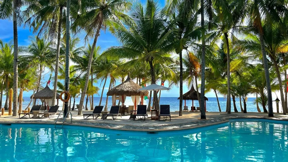 Coco Grove Beach Resort, Siquijor.