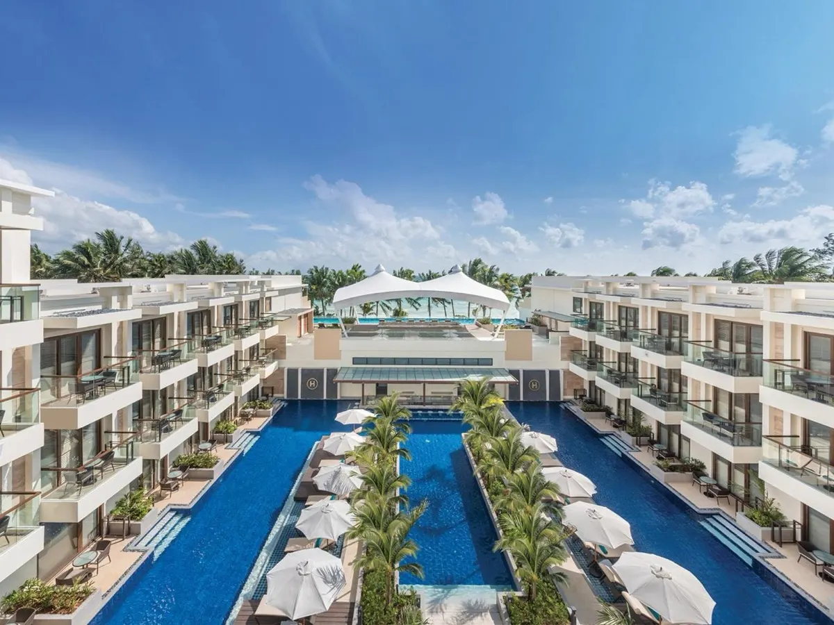 Henann Palm Beach Resort, Station 2, Boracay.