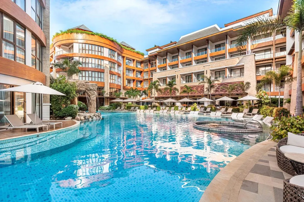 Mandarin Bay Resort & Spa, Station 2, Boracay.