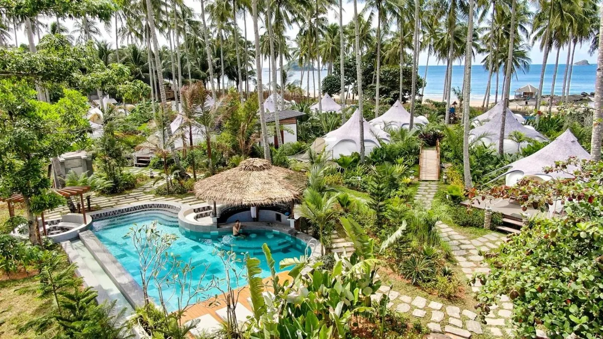 Nacpan Beach Glamping, Nacpan Beach, El Nido.