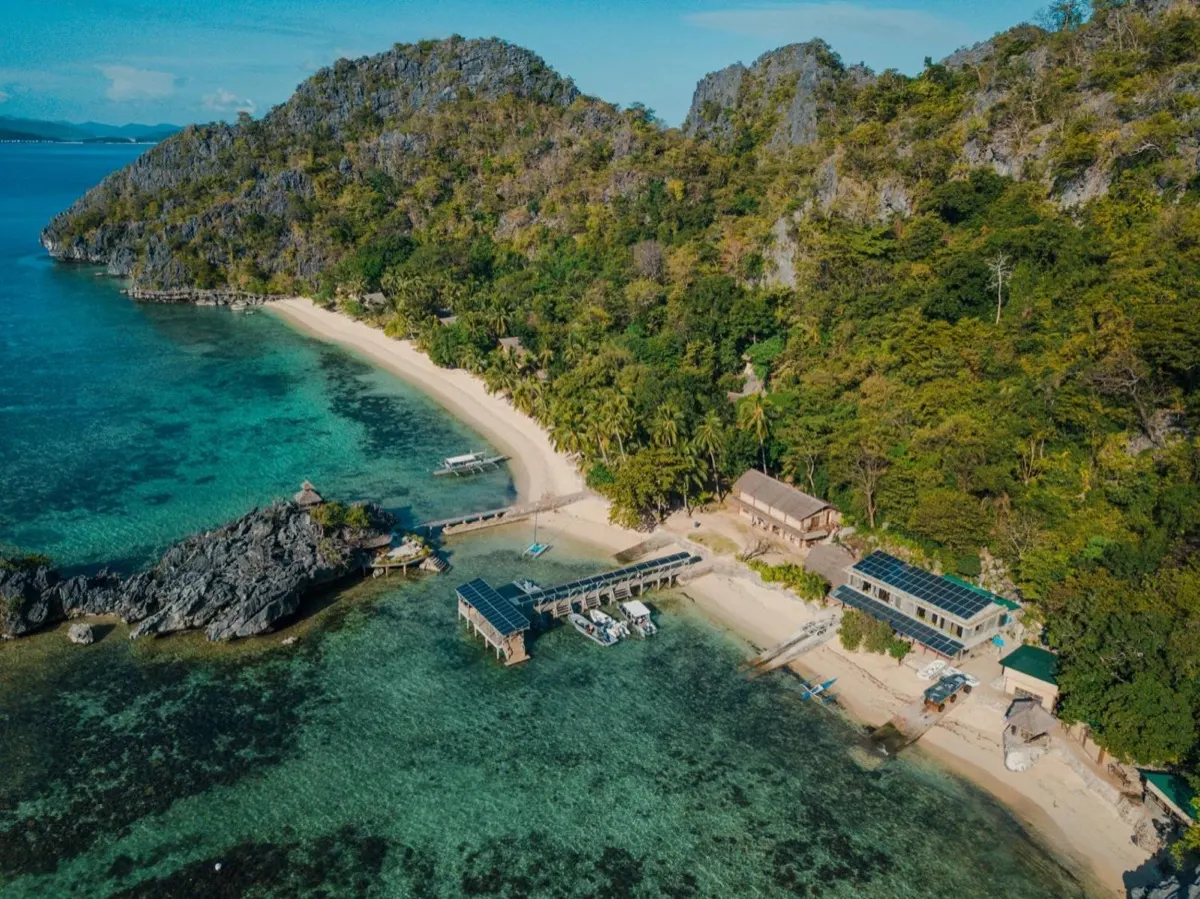 Sangat Island Dive Resort, Sangat Island, Coron.