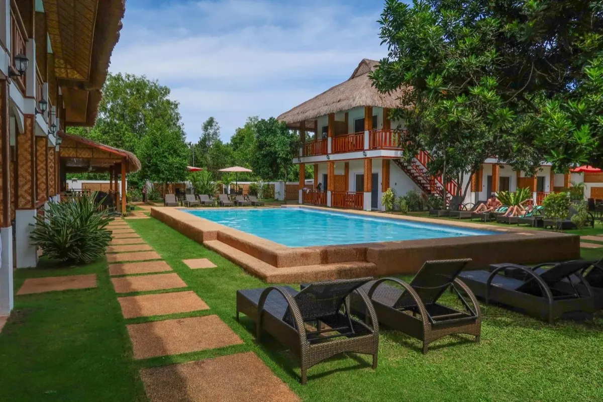 Scent of Green Papaya Resort, Alona Beach, Bohol.